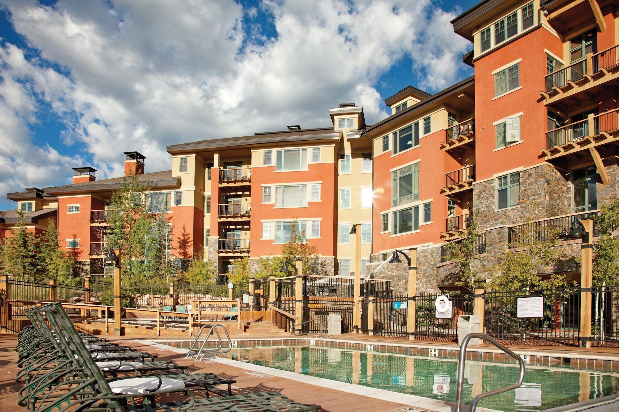 Worldmark Park City Hotel Exterior photo