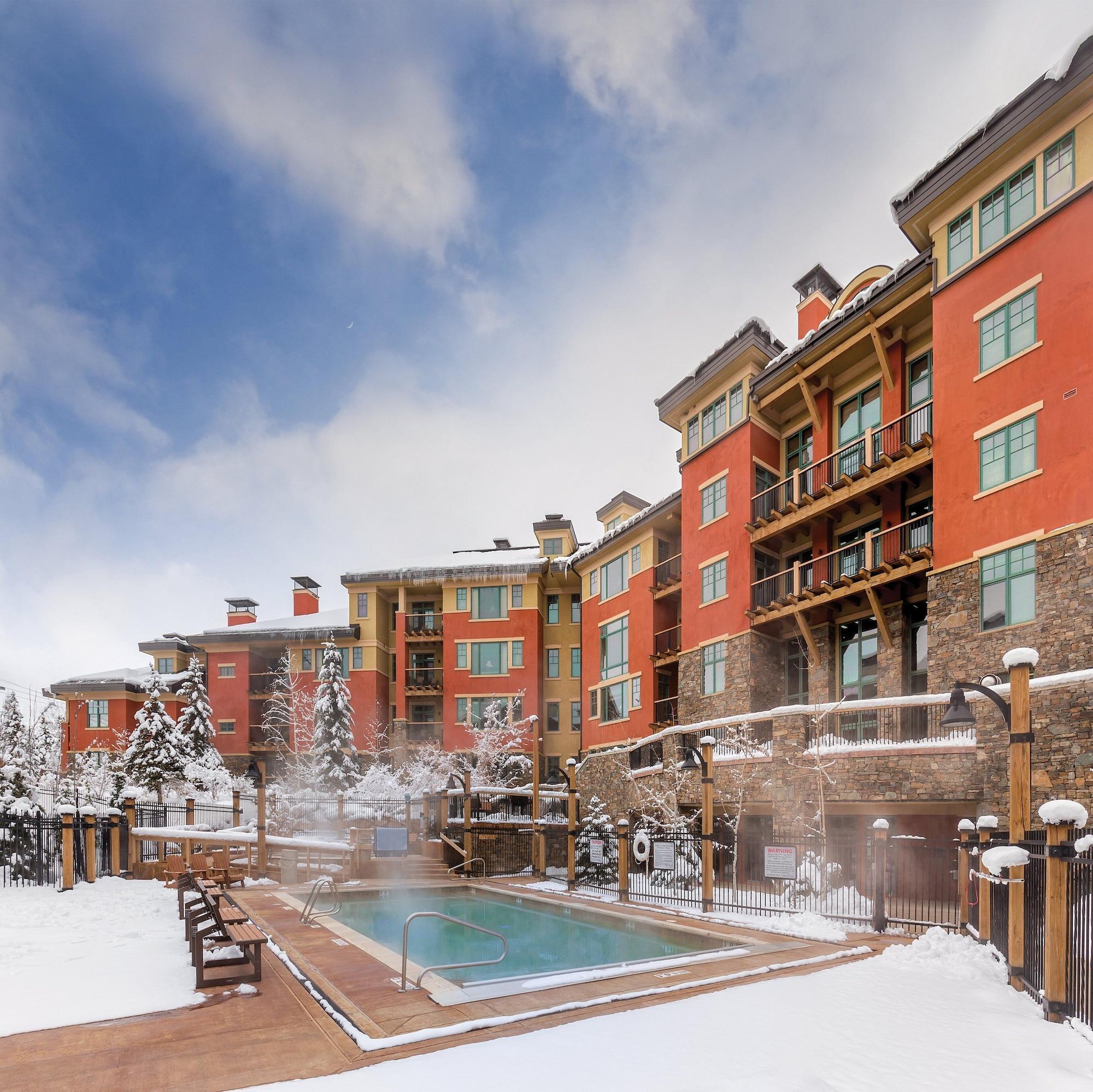 Worldmark Park City Hotel Exterior photo